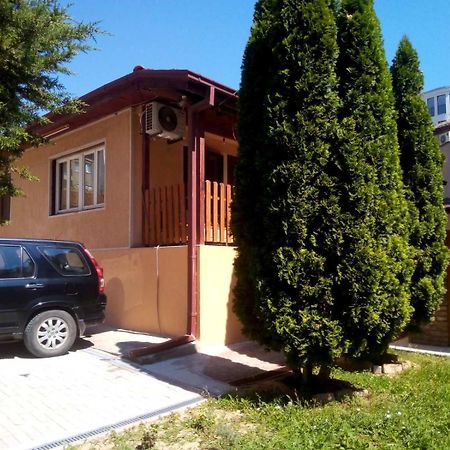 Villa Re3Ca Скопье Экстерьер фото