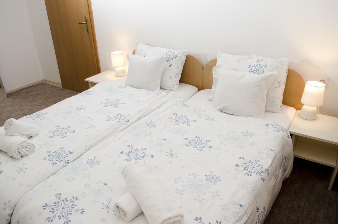 Villa Re3Ca Скопье Экстерьер фото